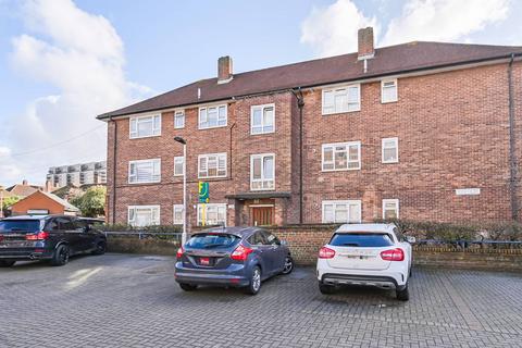 19 Mason Close, London, E16 1LF