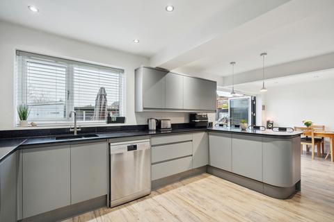 70 Edwin Road, Didcot, OX11 8LD