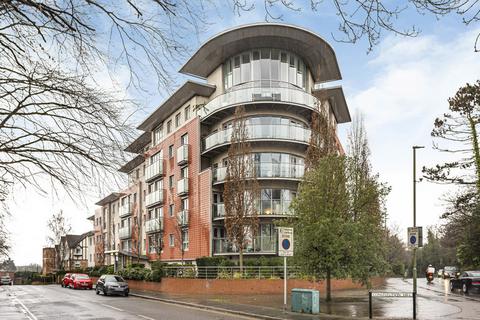 Constitution Hill, Woking, Surrey, GU22