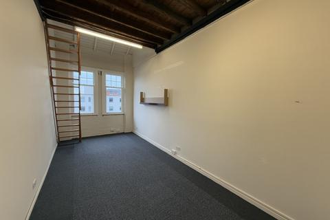 Office to rent, Druid Street, Hinckley, Leicestershire, LE10 1QH