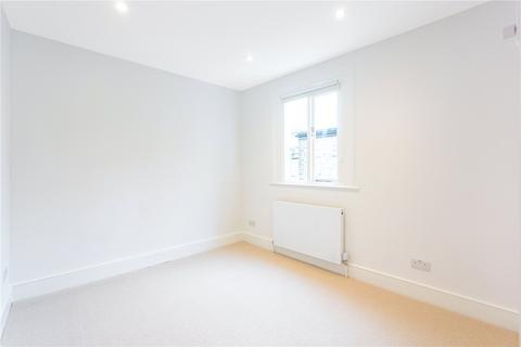 2 bedroom apartment to rent, London W6