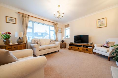 7 Greenways, Over Kellet, Carnforth, LA6 1DE