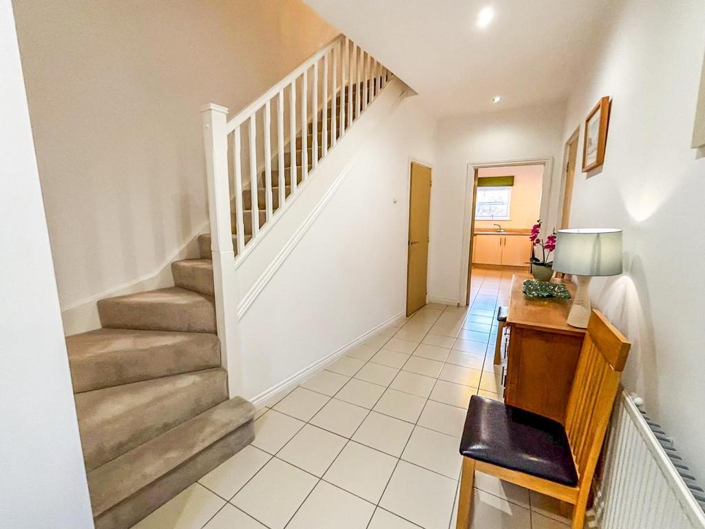 Entrance Hall.jpg