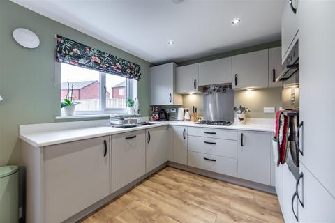 4 bedroom detached house for sale, Crane Street, Woolsington Grange, NE13