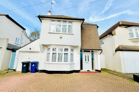 3 bedroom detached house for sale, Minterne Avenue, Southall, Greater London, UB2