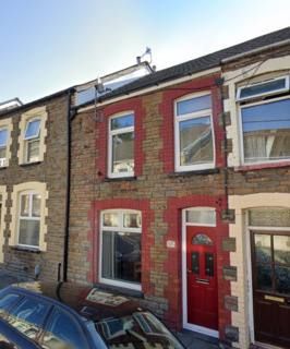 4 bedroom terraced house to rent, King Street, Pontypridd CF37