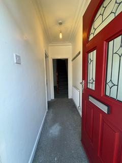 4 bedroom terraced house to rent, King Street, Pontypridd CF37