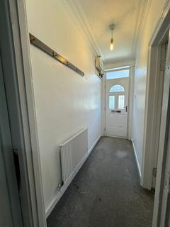 4 bedroom terraced house to rent, King Street, Pontypridd CF37