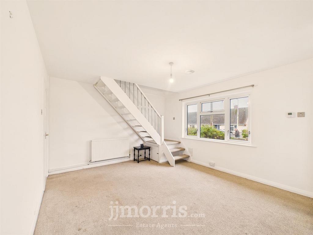 Sitting/Dining Room