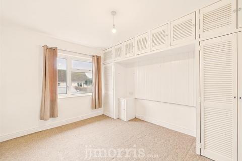 undefined, 43 Pen Y Garn, St. Davids