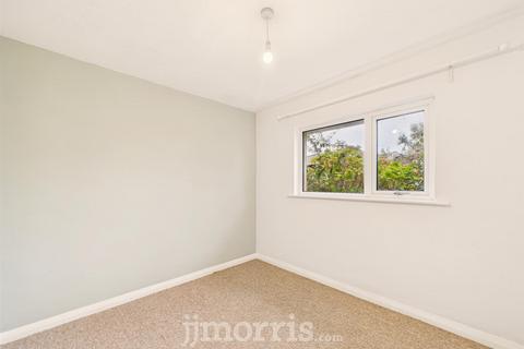 undefined, 43 Pen Y Garn, St. Davids