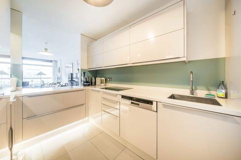 2 bedroom flat for sale, Barbican, London EC2Y