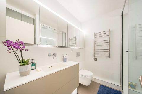 2 bedroom flat for sale, Barbican, London EC2Y