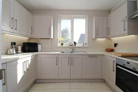 29 Langley Road, Beckenham, BR3 4AE