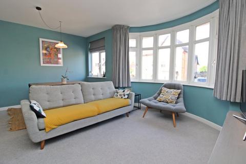 29 Langley Road, Beckenham, BR3 4AE