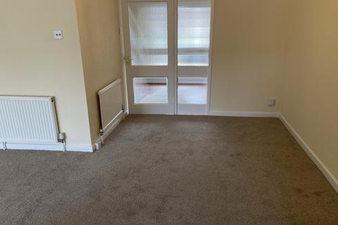 3 bedroom terraced house to rent, LEATHERHEAD