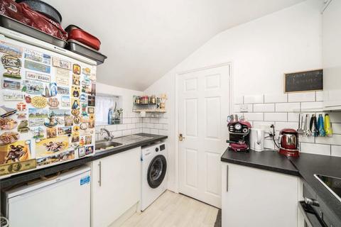 1 bedroom flat for sale, Eccleston Road, London W13