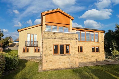 4 bedroom detached house for sale, New Street, Brighouse HD6