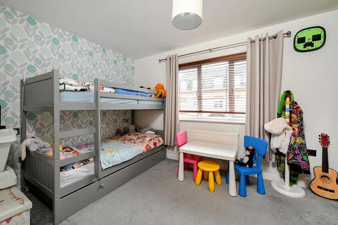 93 Oceana Crescent, Beggarwood, Basingstoke, RG22 4FF