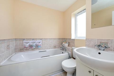 93 Oceana Crescent, Beggarwood, Basingstoke, RG22 4FF