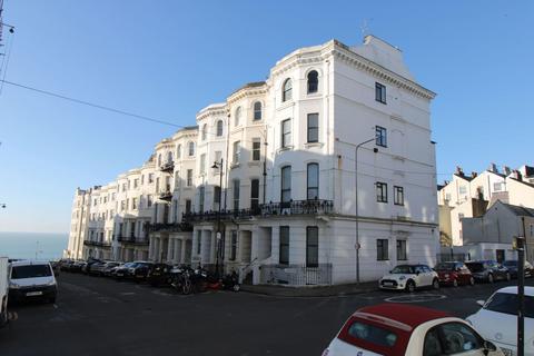 1 bedroom flat for sale, Chesham Place, Brighton BN2