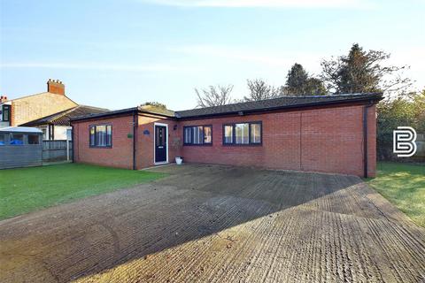 3 bedroom detached bungalow for sale, Langton Road, Rugby CV21