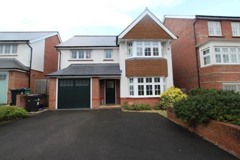 4 bedroom detached house to rent, Leader Street, Bristol BS16
