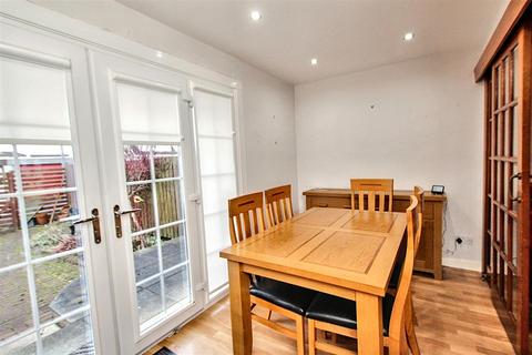 62 Branchalfield Drive, Wishaw, ML2 8QD