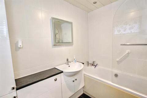 62 Branchalfield Drive, Wishaw, ML2 8QD
