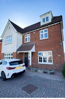 5 bedroom detached house to rent, Hadstock Close, Leicester LE5