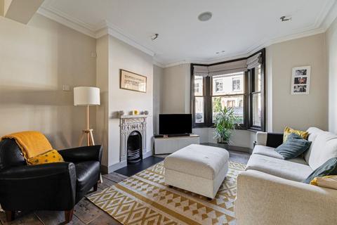 90 Haliburton Road, Twickenham, TW1 1PH