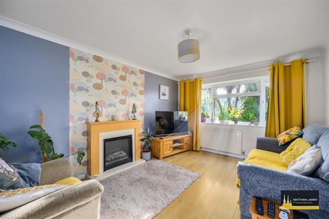 15 Ballingham Close, Coventry, CV4 9ST