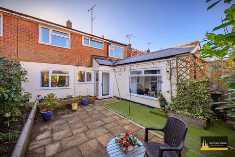 15 Ballingham Close, Coventry, CV4 9ST