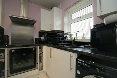 34 Churchfields, Bradford, BD2 3JN