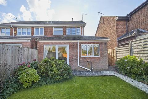 2 bedroom semi-detached house to rent, Hinckley Road, Barwell,