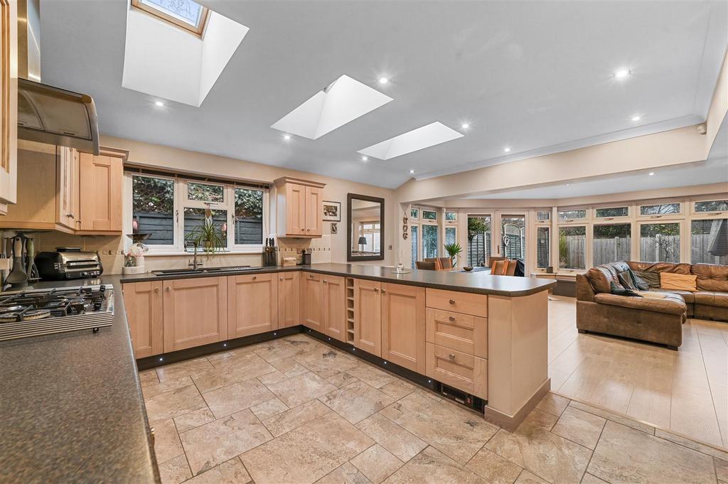 Kitchen dining family room