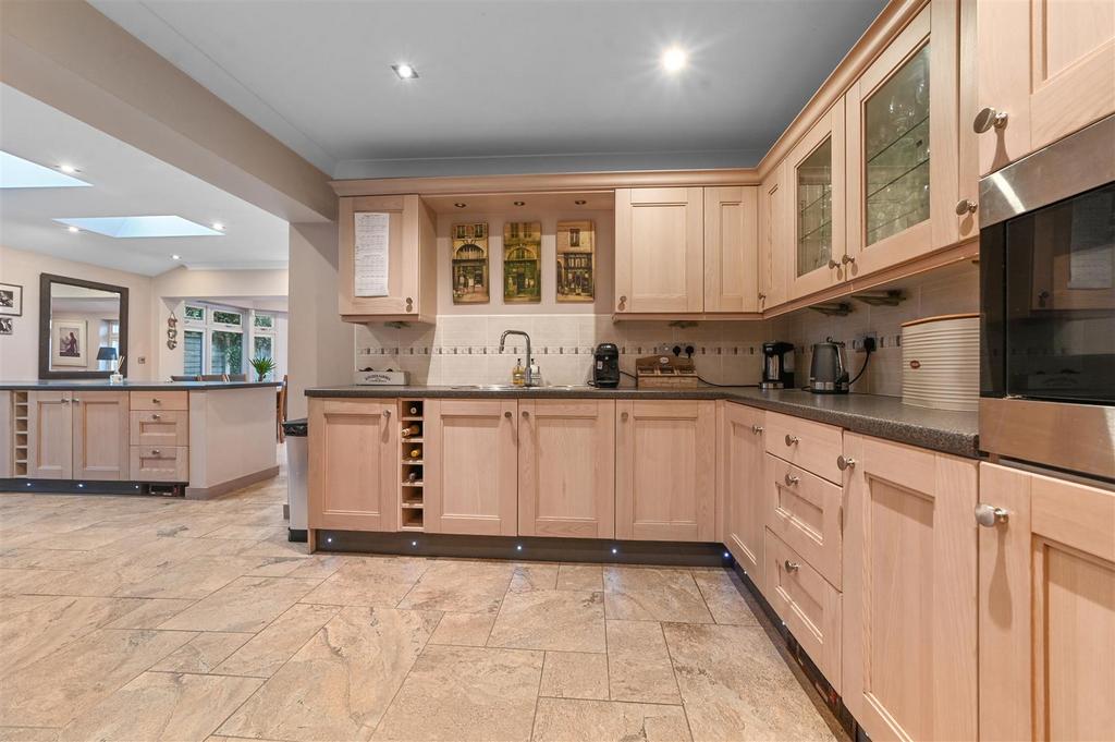Kitchen dining family room