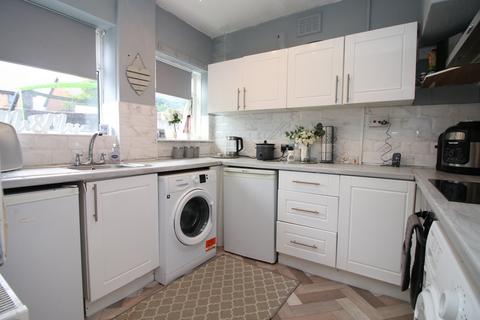 14 Aintree Road, Thornton-cleveleys, FY5 5HP