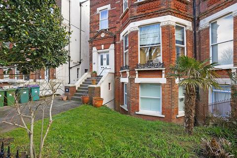 1 bedroom apartment for sale, Castle Hill Avenue, Folkestone CT20