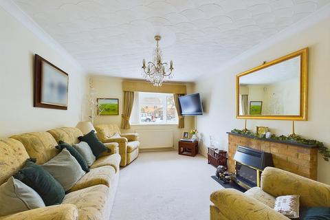 3 Campion Gate, Grange Park, Swindon, SN5 6JN