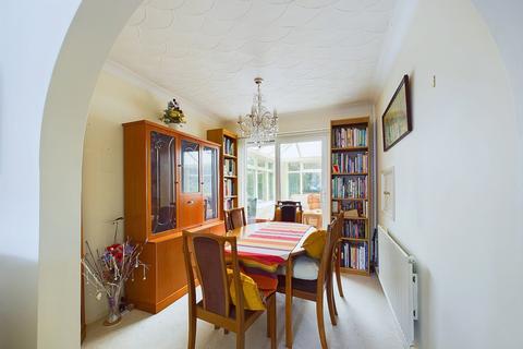 3 Campion Gate, Grange Park, Swindon, SN5 6JN