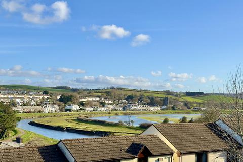 5 Fernleigh Crescent, Wadebridge, PL27 7JJ