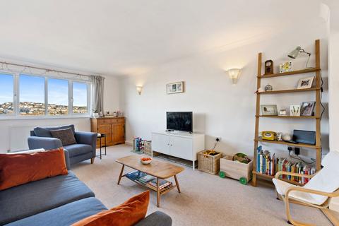 5 Fernleigh Crescent, Wadebridge, PL27 7JJ