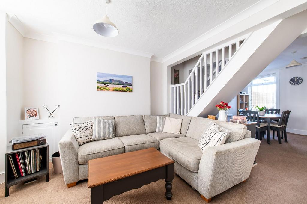 Living/Dining Room
