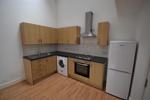 2 bedroom flat to rent, Howardsgate, Welwyn Garden City