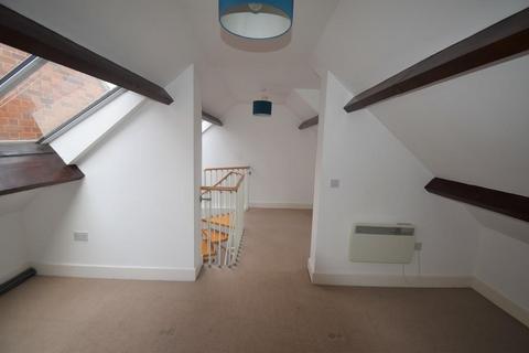 2 bedroom flat to rent, Howardsgate, Welwyn Garden City