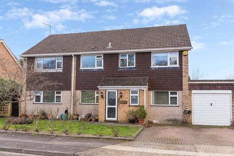 7 Bellamy Close, Ickenham, Uxbridge, UB10 8SJ