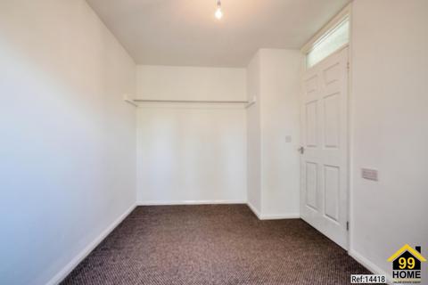 2 bedroom end of terrace house for sale, Bracebridge Court, Worksop, NOTTS, S80