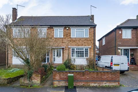 3 bedroom semi-detached house for sale, Pennine Avenue, Luton, Bedfordshire