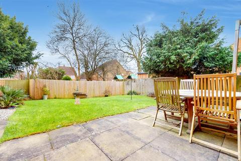 4 bedroom detached house for sale, Shuttleworth Grove, Wavendon Gate, Milton Keynes